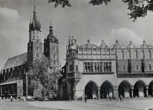 Postcard Poland Krakow fragment Rynku Glownego