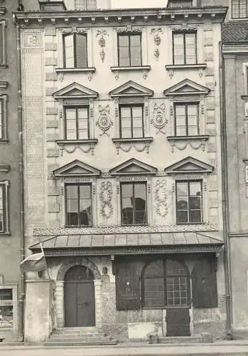 Postcard Poland Warszawa the Fukier family house wineshop