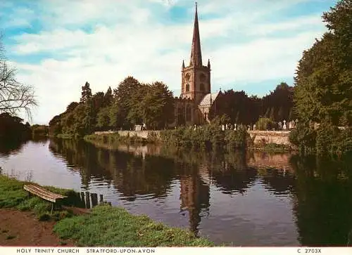 Postcard Uk England Stratford upon Avon Holy Trinity church