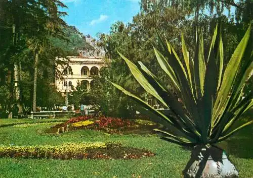 Romania Baile Herculane vedere din parc