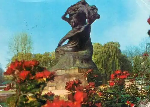 Postcard Poland Warszawa Pomnik Fryderyka Chopina
