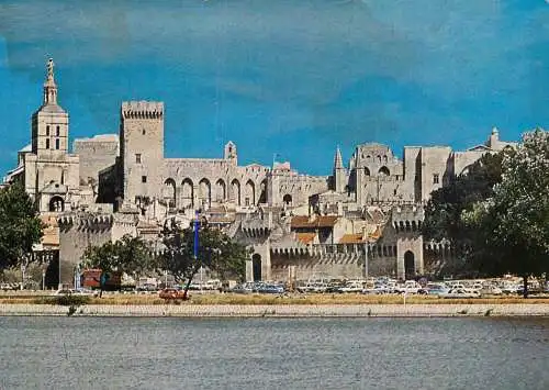 Postcard France Vaucluse > Avignon les remparts 1986
