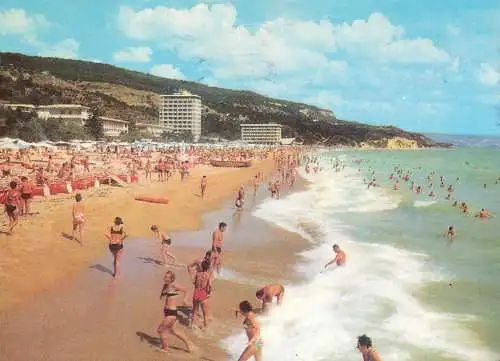 Postcard Bulgaria zlatni piassatzi la plage 1982