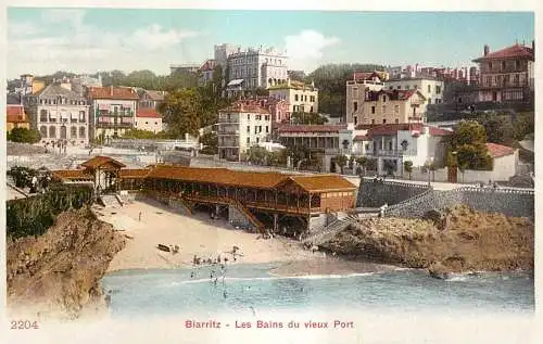 France postcard Biarritz les bains du vieux port