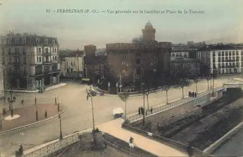 France postcard Perpignan le Castiller et Place de la Victoire