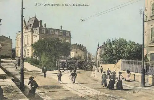 France postcard Lyon cours Lafayette et Mairie de Villerbanne