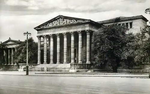 Hungary Budapest Szepmuveszeti Muzeum