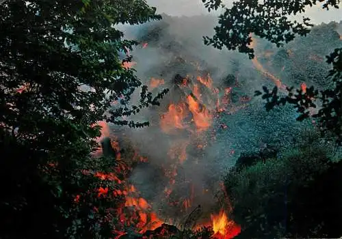 Italy Volcano Etna eruption