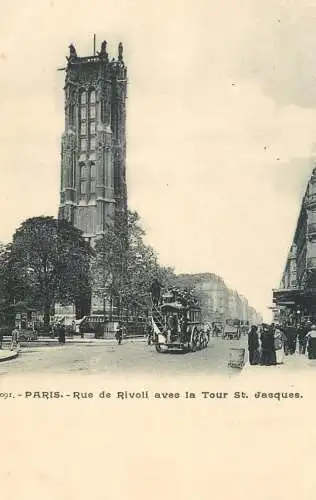 France Paris Rue de Rivoli avec la Tour St. Jacques tram