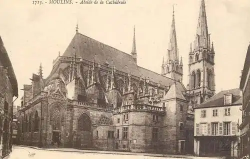 France postcard Moulins abside de la Cathedrale