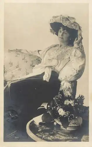 English actress and singer of the Victorian and Edwardian eras Miss Marie Studholme 1904 hat glam