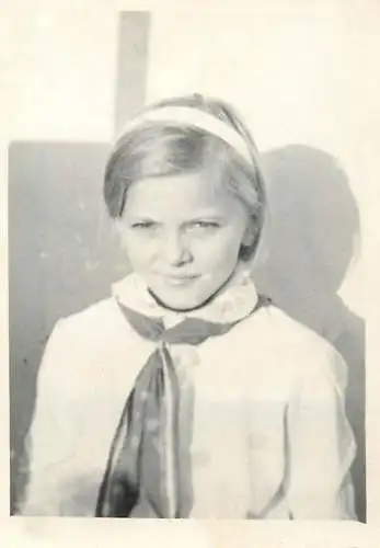 Romania souvenir photo 6 x 9 cm school girl