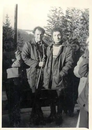 Romania sport topic souvenir photo 6 x 9 cm friends in winter resort