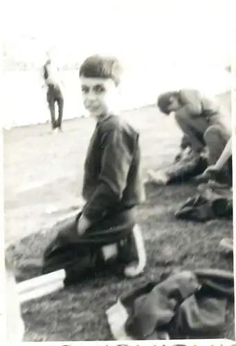 Romania photo 6 x 9 cm children cross resting