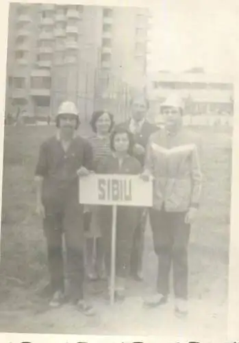 Romania photo 6 x 9 cm meeting gathering Sibiu spectators