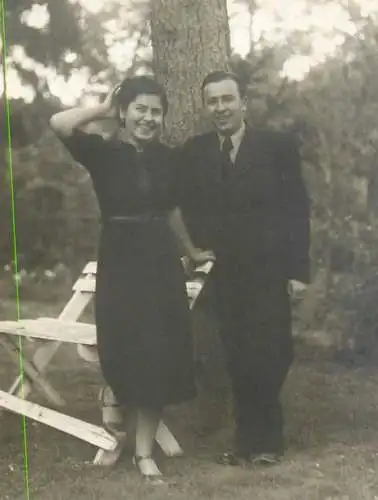 Romania foto 6 x 9 cm social history couple in the park