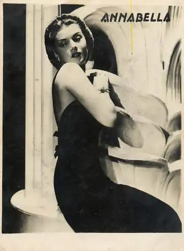 Actress ANNABELLA photo