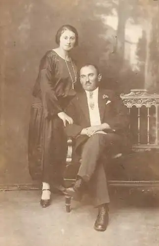 Couple studio portrait 1925