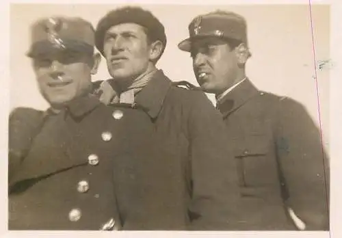 Romania photo 6 x 9 cm social history soldiers officers 1929