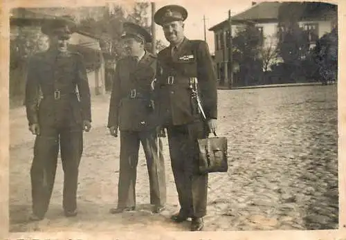 Romania photo 6 x 9 cm social history soldiers officers 1942