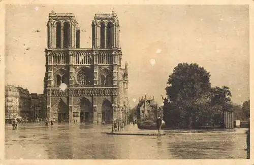 France Paris...en flanant Notre Dame