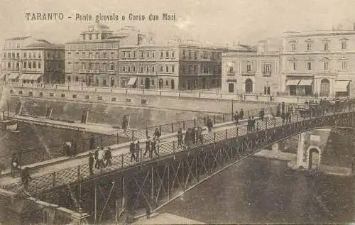 Italy Taranto Ponte girevole e Corso due Mari