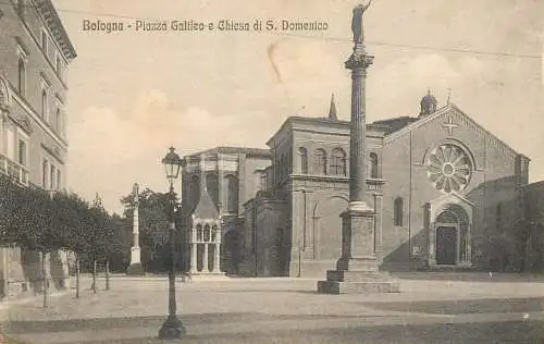 Italy Bologna Piazza Galileo e Chiesa S Domenico