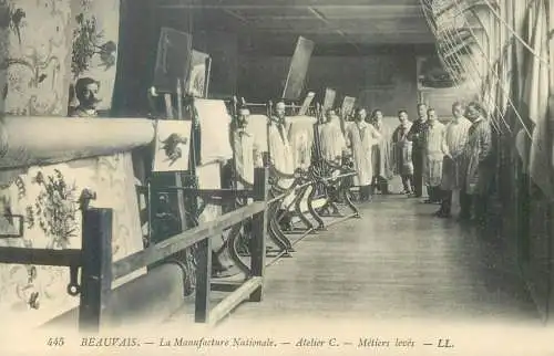 France Beauvais La Manufacture Nationale Atelier C metiers leves