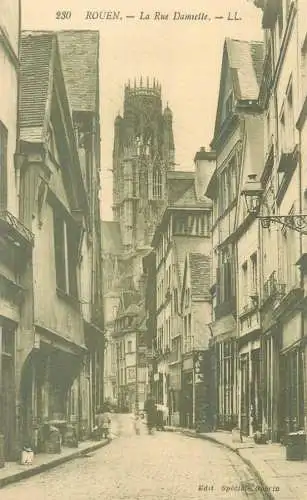 Postcard France Rouen la rue damsette
