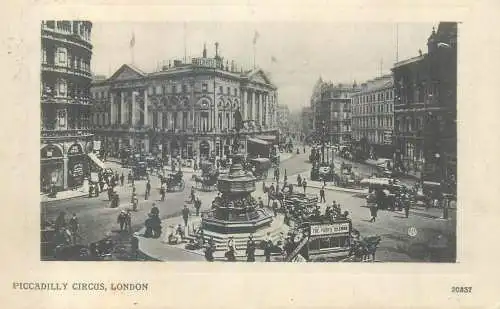 England London Piccadilly Circus overview