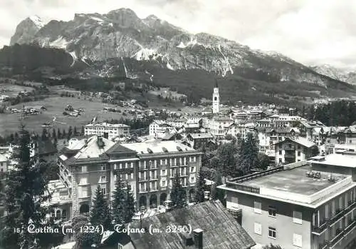Postcard Italy Cortina Tofane