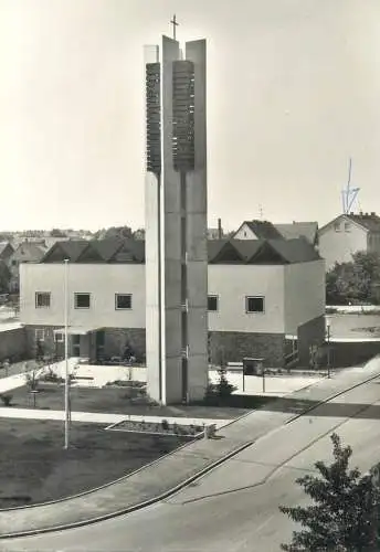 Postcard Germany Oberursel im Taunus evang. Kreuzkirche im Stadtteil Bommersheim