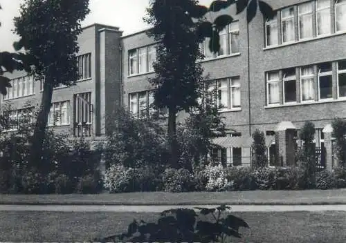 Postcard Belgium Technische school 1971 St-Laurentius
