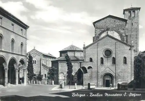 Postcard Italy Bologna basilica monastero S. Stefano