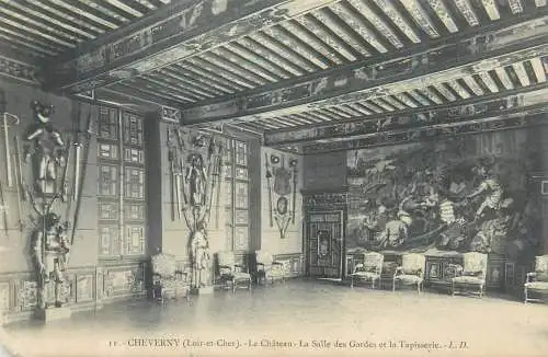 France Cheverny Le Chateau La Salle des Gardes & la Tapisserie