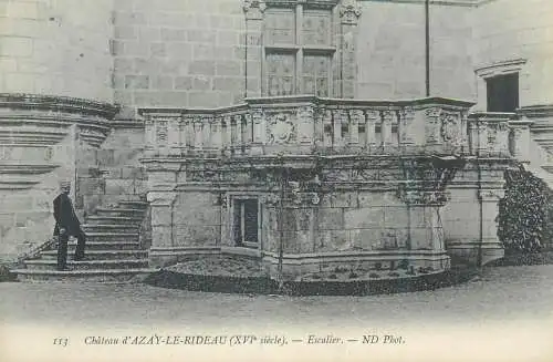 France Azay-le-Rideau Le Chateau XVIeme siecle - L'escalier