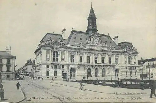 France Tours Hotel de Ville & Place du Palais de Justice