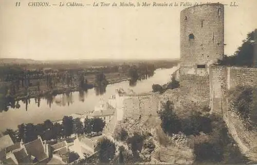 France Chinon La Tour du Moulin & le Mur Romain