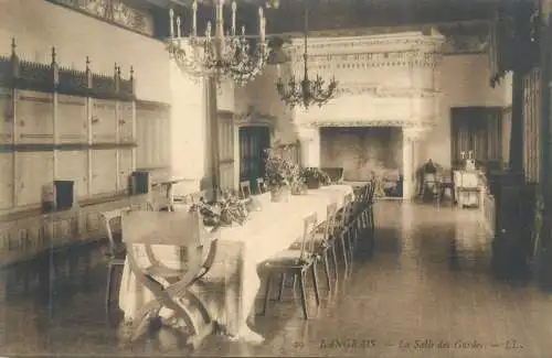 France Langeais La Salle des Gardes