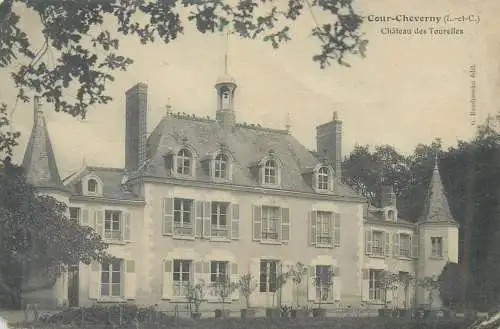 France Cour Cheverney Chateau des Tourelles