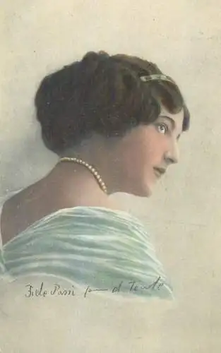 Postcard greetings card woman portrait pearls