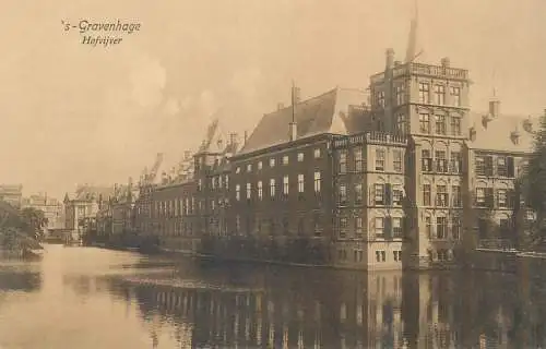 Postcard Netherlands Hague hofvijver