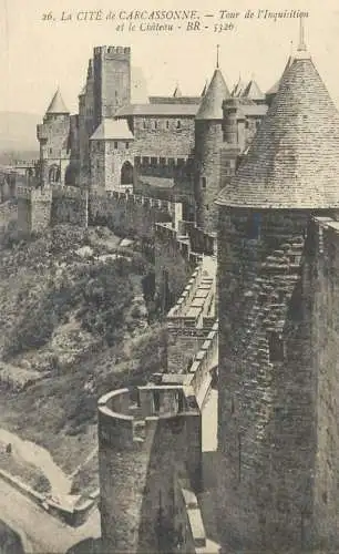 Postcard France la cite de Carcassonne tour de l'inquisition et le chateau