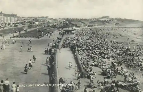 Postcard Uk England Barry island beach and promenade