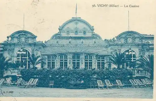 Postcard France Allier > Vichy le casino