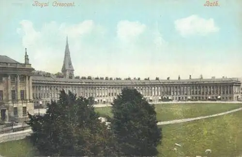 Postcard UK England Bath royal crescent