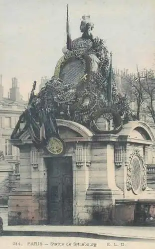 France Paris Statue de Strasbourg