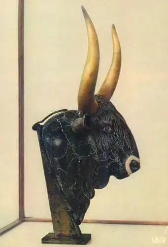 Postcard Greece Heraclion museum bull head og Knossos