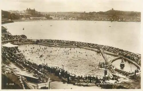 Postcard United Kingdom England Scarborough bathing pool