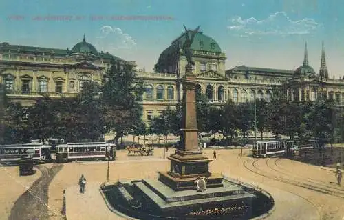 Postcard Austria Wien Universitat mit dem Liebenbergdenkmal